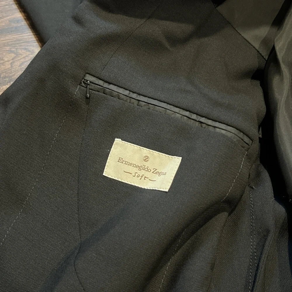 Ermenegildo Zegna Soft In Black Size 56EU 100% Wool Blazer Neiman Marcus Italy